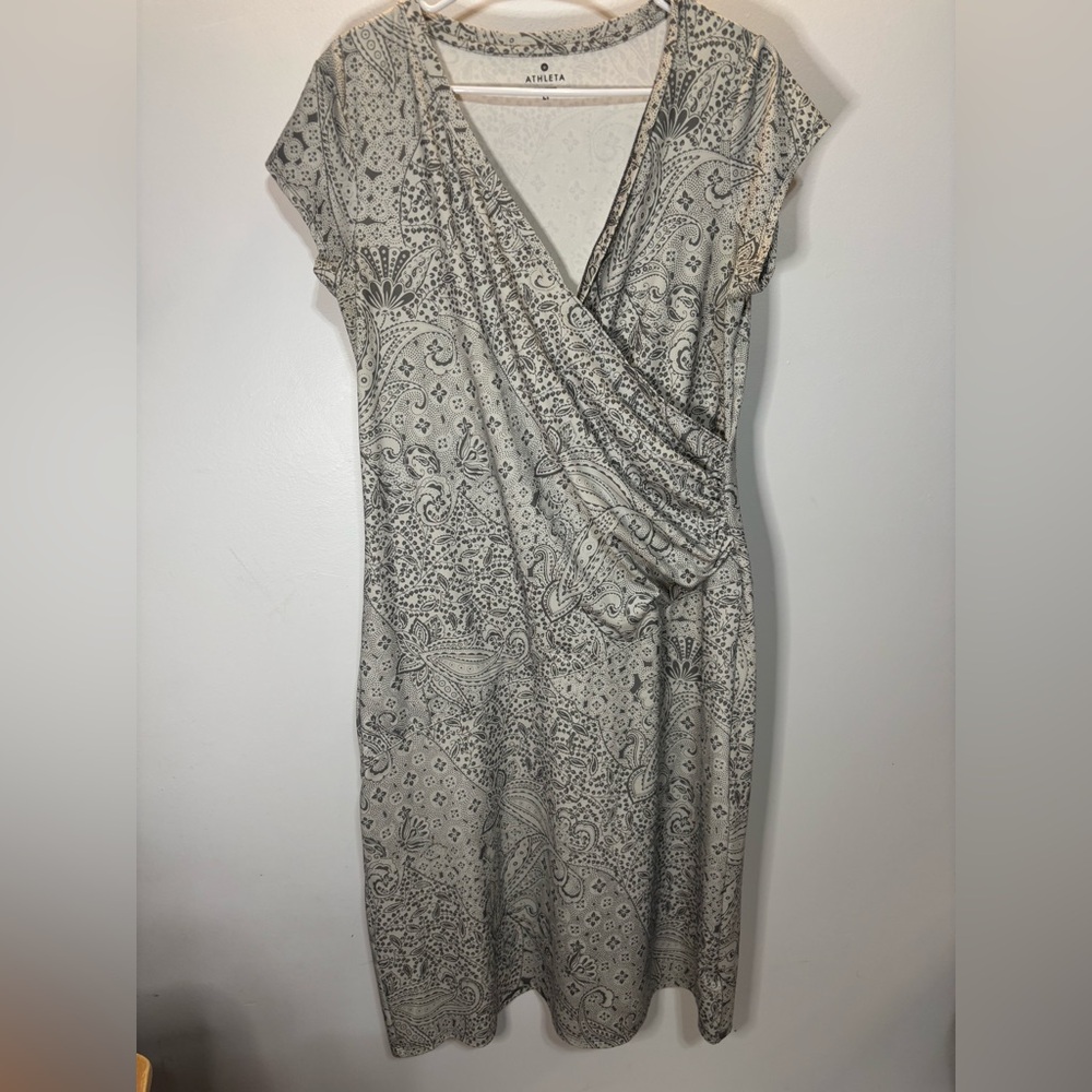 Athleta Gray Paisley Dress